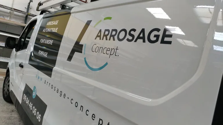 serigraphie-vehicule-fourgon-lettrage-covering-signaletique-landes-pyrennees-atlantique-pau-bayonne-bordeaux
