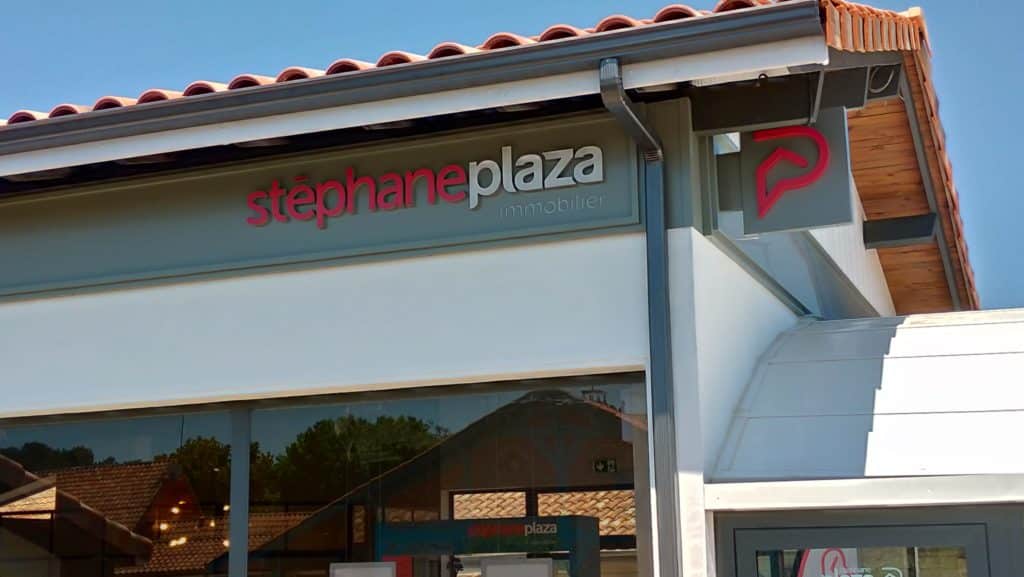 Bandeau Enseigne Relief Lettrage Led Stephane Plaza 40