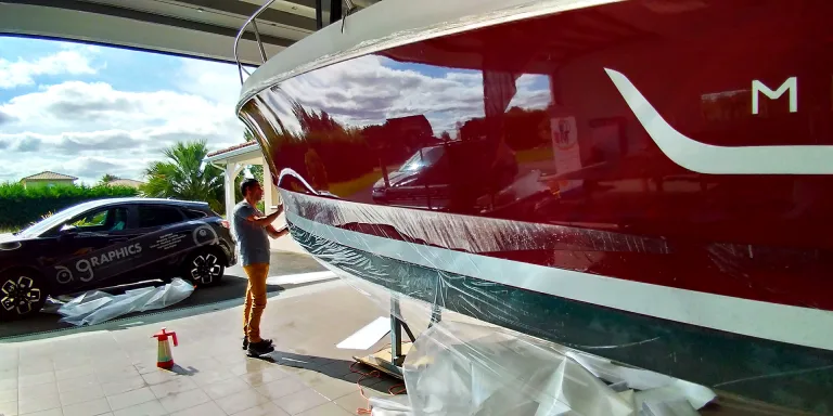 Covering Wrapping Protection Uv Bateau Peinture Adhesifs Vinyles Biscarrosse Arcachon Bayonne Sete Collioure Capbreton