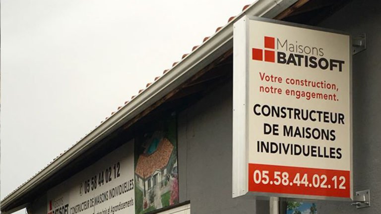 agence-graphics-enseigne-réseaux-franchise-bandeaux-bloc-led-drapeaux-panneau-dibond-mont-de-marsan-dax-capbreton-bayonne-pau